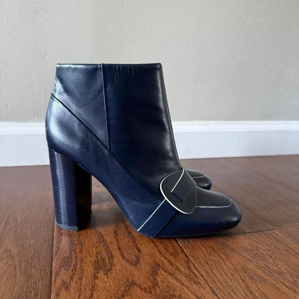 Tory Burch Navy Leather Heeled Ankle Boots Size 8M